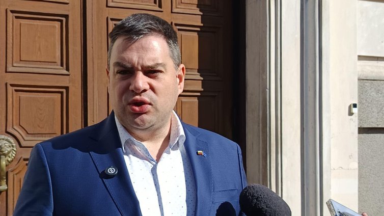 Чаушев за транспорта в София: Не можем да наливаме средства в пробита каца