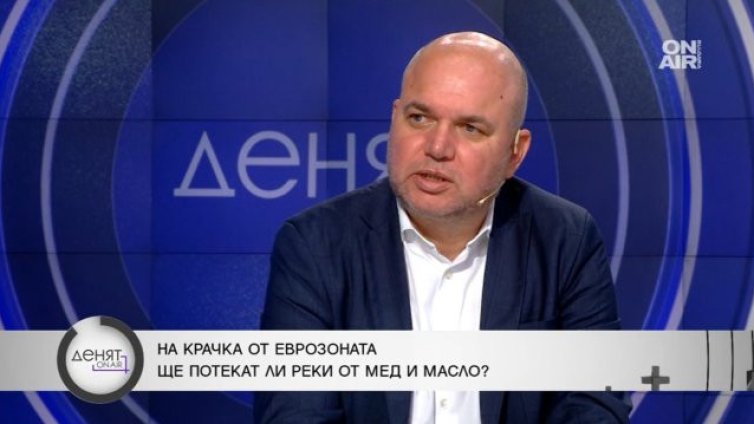 Владислав Панев: Правителството харчи много повече, отколкото събира
