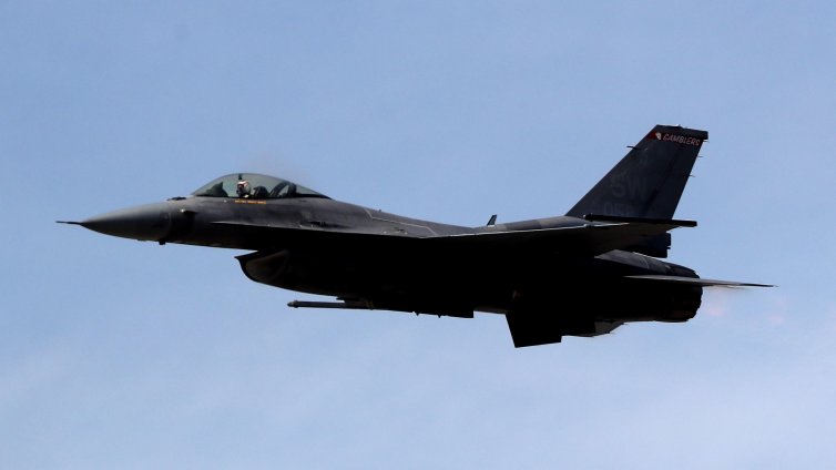 Полша прехванала два руски изтребителя Су-30 над Балтийско море