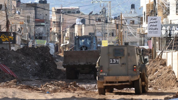 Израел нанася мащабни удари по цели на &bdquo;Хамас&ldquo; в Газа