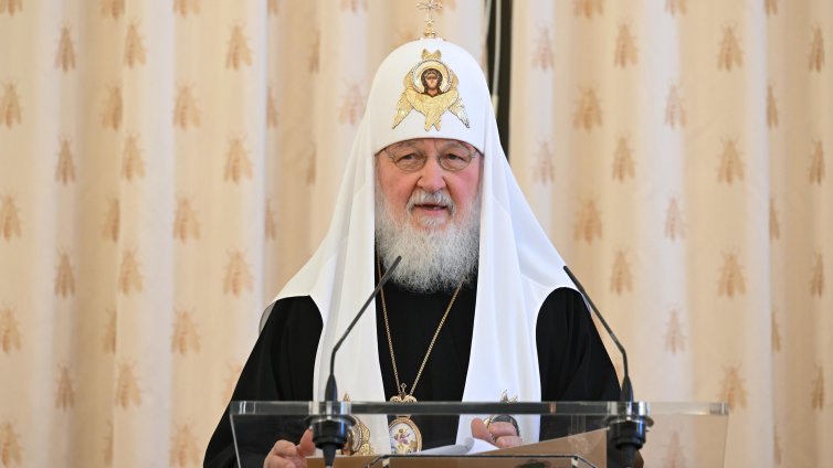 Нов фронт: Киев настоява за санкции срещу патриарх Кирил
