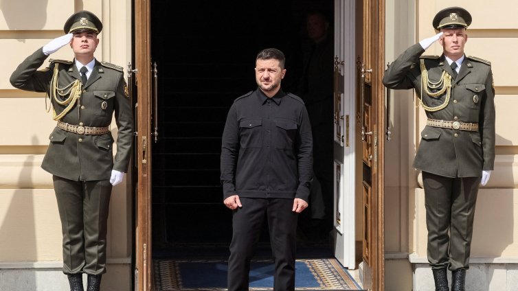 Зеленски благодари на Тръмп за &ldquo;милите думи&ldquo; по случай Деня на независимостта на Украйна