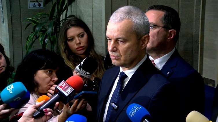 Костадинов: Васил Терзиев трябва да подаде оставка заради случая "Петрохан"