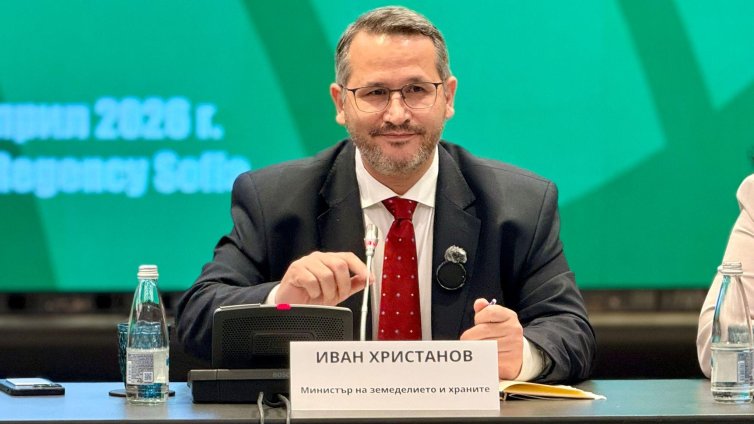 Професия "банкомат" в Министерството на земеделието