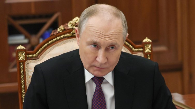 Обратно в СССР: Путин възражда &bdquo;Евровизия&ldquo; от съветската епоха с нови съюзници
