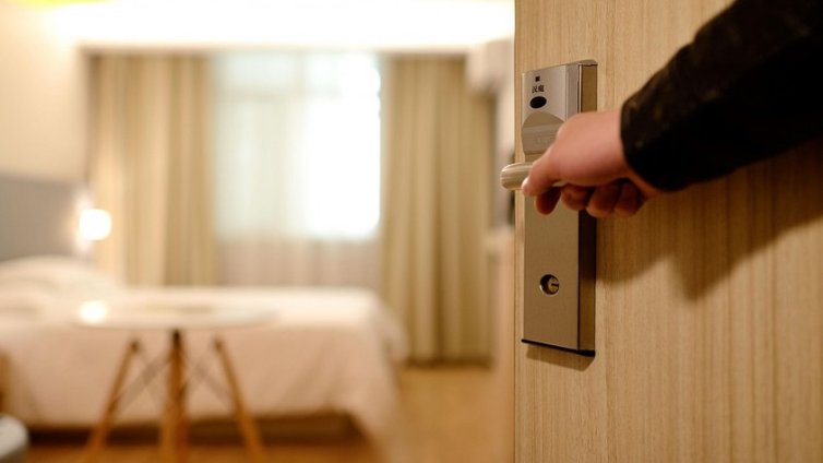 МТ: Зачестили са случаите на измами с нощувки от некатегоризирани обекти