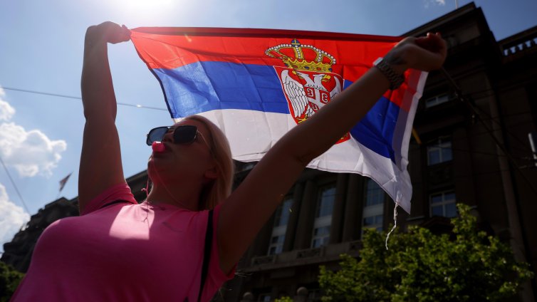 Протестиращите студенти в Сърбия поискаха предсрочни парламентарни избори