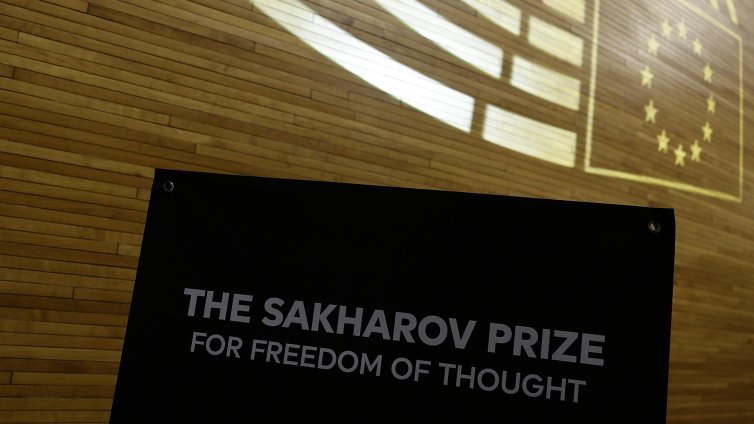 Наградата "Сахаров" - за арестувани журналисти от Беларус и Грузия 