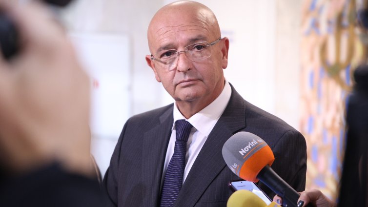 Ген. Мутафчийски за ранените в катастрофата с автобус: Двама са в реанимация