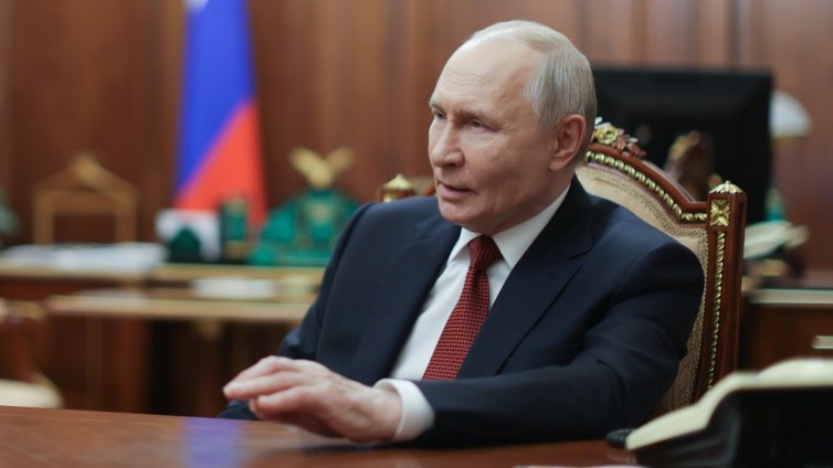 Путин: Необходимо е да сведем до минимум последиците от терористичните удари
