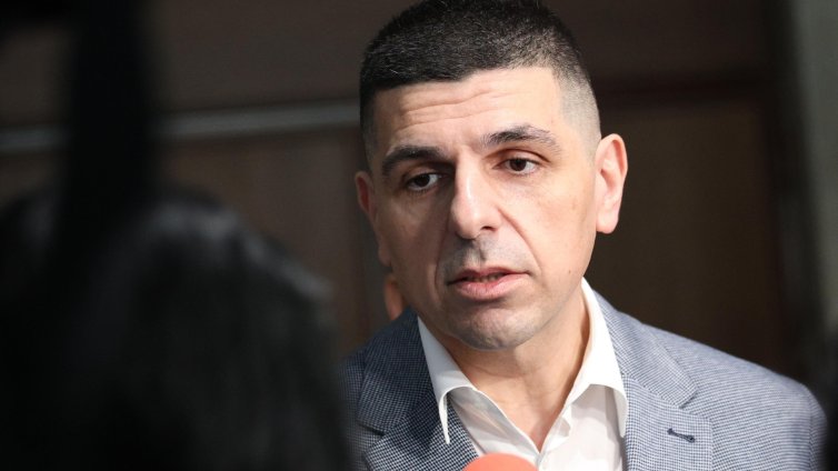 Ивайло Мирчев: Има коалиция срещу еврото, ръководена от Костадинов