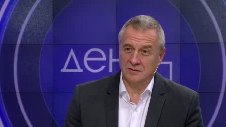 Бивш председател на ДАНС: Властите дадоха основата за конспиративните теории 