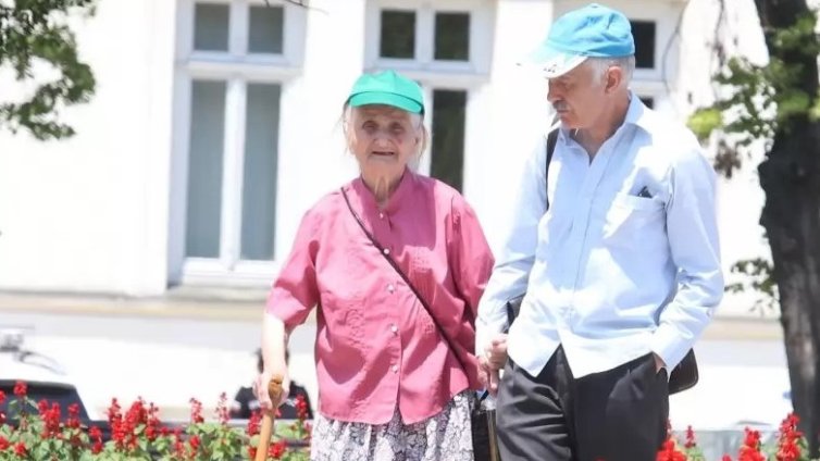 Двойно повече станаха пенсиите по 3400 лева
