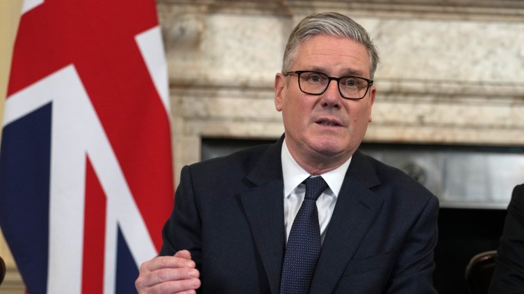 Лондон позоволява на САЩ да използват британски бази срещу Иран