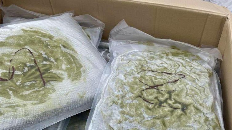 Арестуваха мъж и жена за притежание на марихуана в пълнители за е-цигари