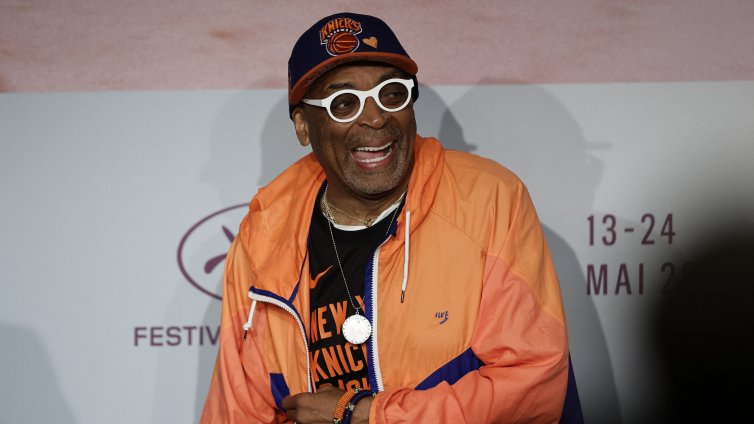 Спайк Лий "нападна" Тръмп на кинофестивала в Кан