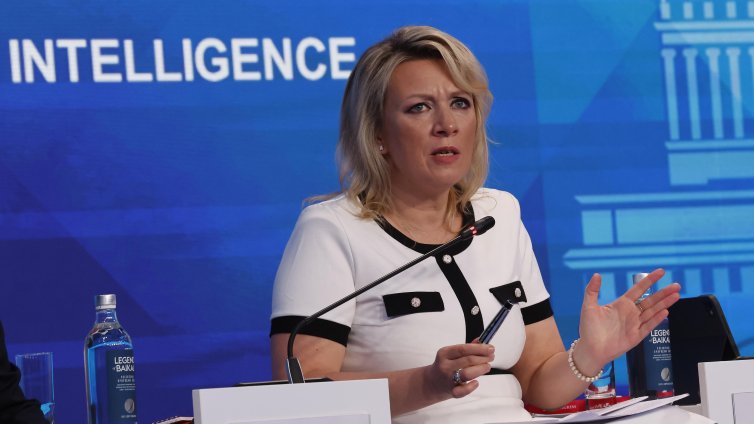 Захарова: Ереван трябва бързо да вземе решение за стратегически избор между ЕАЕС и ЕС