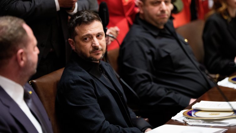 Зеленски призовава да се защити украинското небе