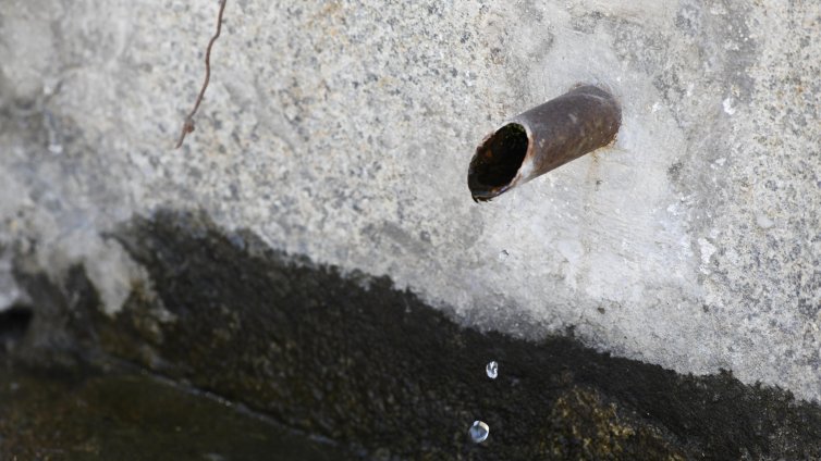 Отново откриха уран в питейната вода в села около Първомай и  Раковски