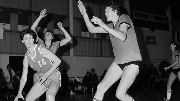 Почина вписаната в "Гинес" баскетболистка Уляна Семьонова