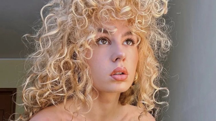 Дъщерята на Радев закова роля в постановката по "Физика на тъгата" 