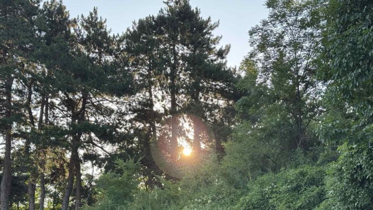 Дъждовете спират, градусите тръгват нагоре