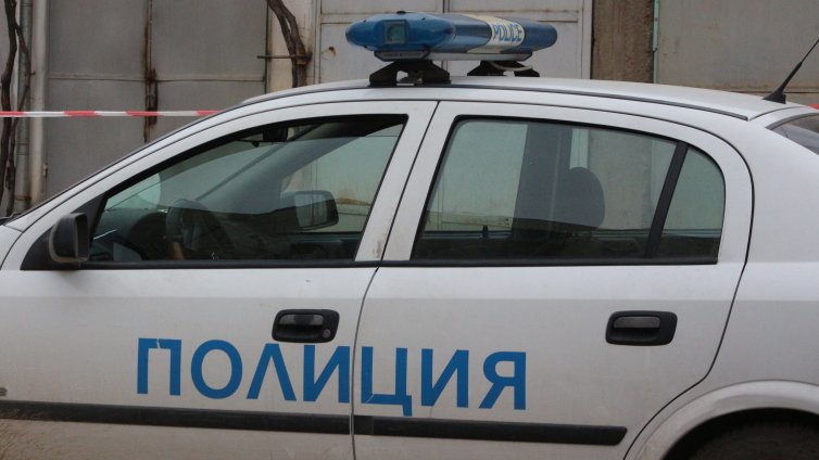 Иззеха стотици патрони и оръжие от дома на руснак в Бургас