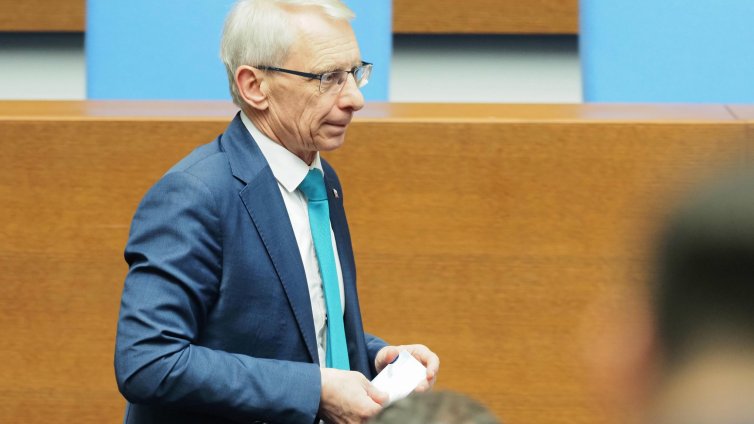 Денков: Подходът, "когато говориш с мен ще мълчиш" не работи в политиката