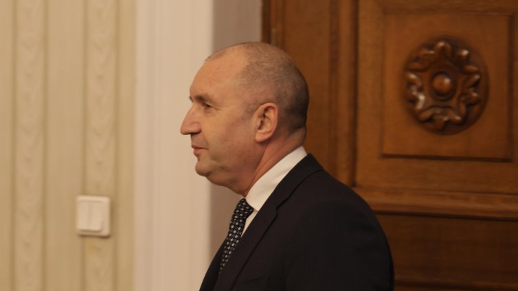 Президентът назначи посланици в Колумбия, Италия, Португалия и Финландия