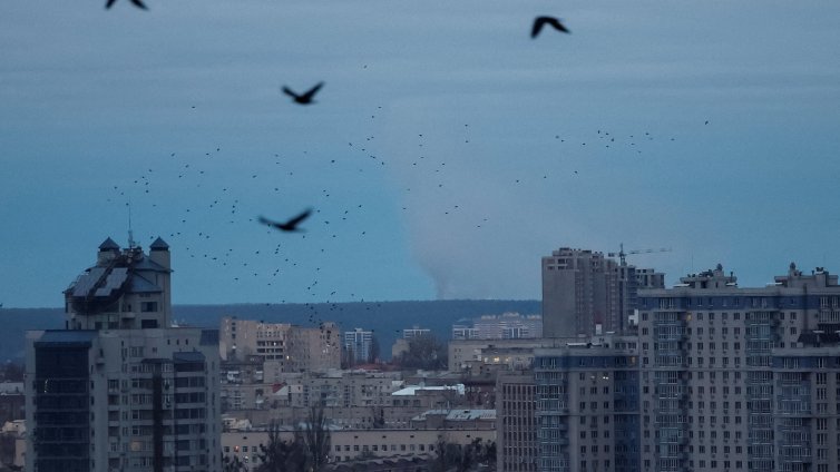 Защо миротворческите сили няма да помогнат на Украйна?