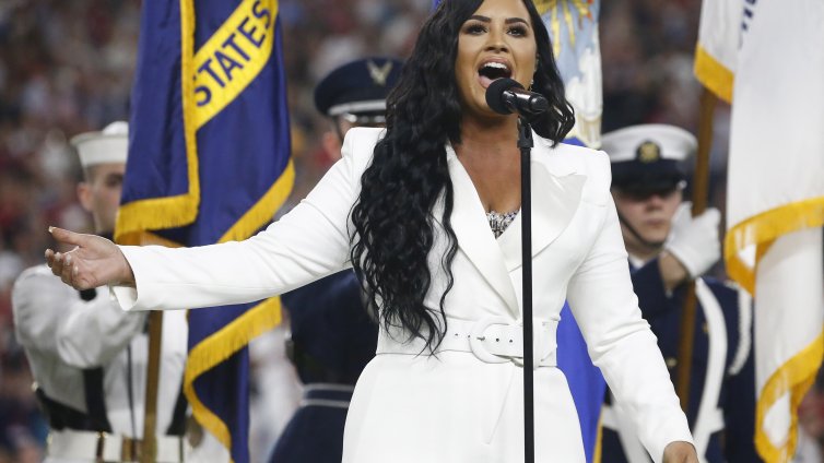 Деми Ловато и Джутс със специални планове за годишнината си