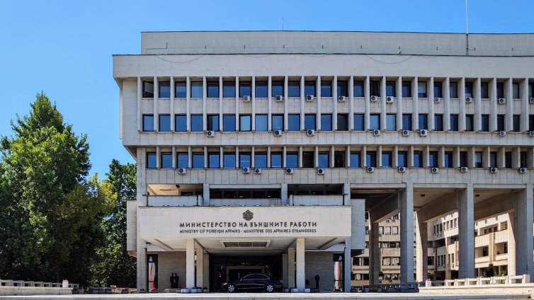 Посланикът на Словакия бе извикан в МВнР след посещението Пелегрини в РСМ