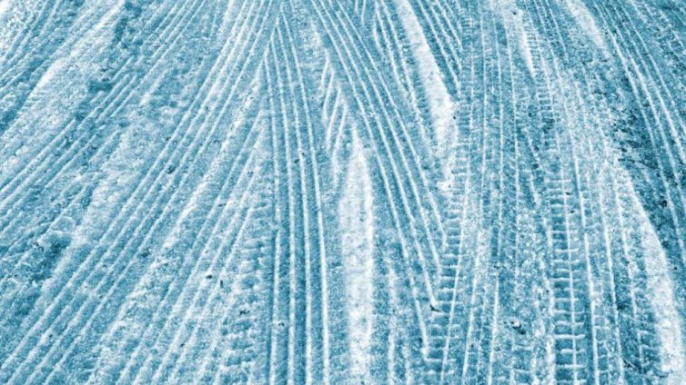 20 тира закъсаха на входа на Шумен