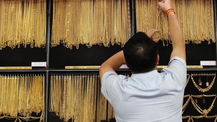 Защо трябва да притежавате злато?