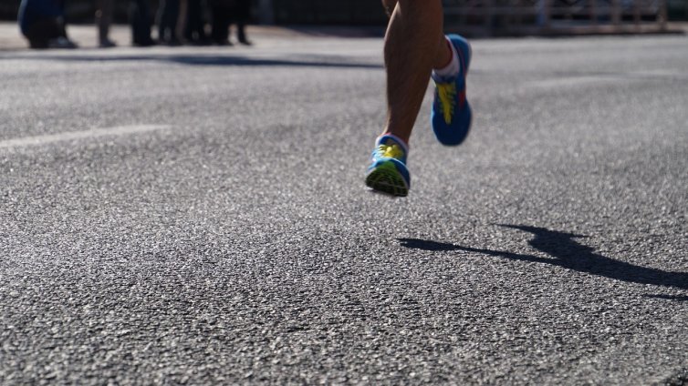 Запознайте се с 82-годишния ултрамаратонец, който има показателите на 20-годишен