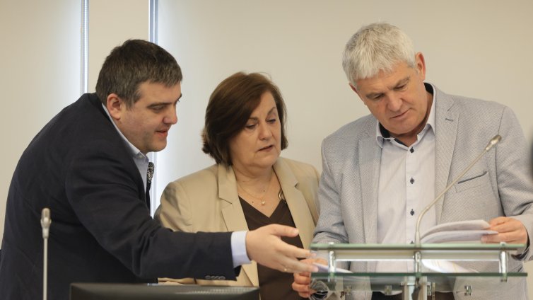 Цените растат, шопската салата стана "златна" ВИДЕО