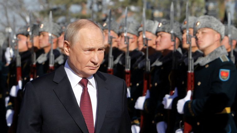 Гаранциите за сигурност на Украйна са в ръцете на Путин