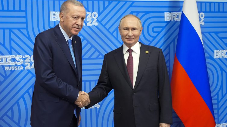 Ердоган разговаря с Путин: Турция подкрепя усилията за мир в Украйна