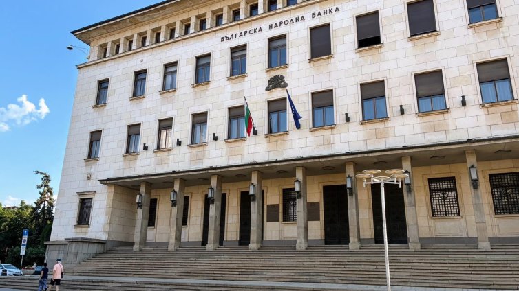 Възпоменателна монета &bdquo;Българска азбука&ldquo; от 2 евро ще емитира БНБ догодина