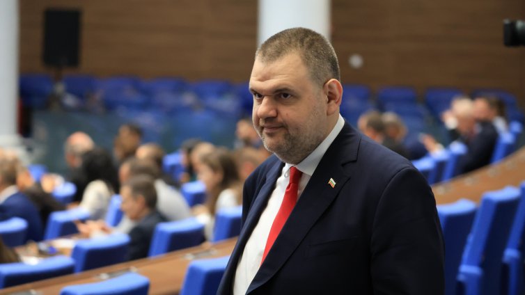 Пеевски: Пълно фиаско за Демерджиев, само лъжи видяхме