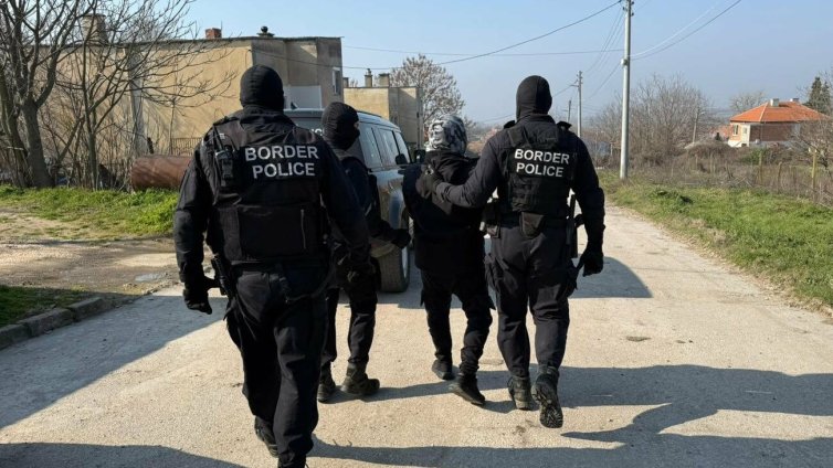 ГДБОП с акция: Удари мрежа за проституция