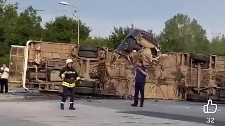 Съдът решава ще останат ли в ареста задържаните за тежката катастрофа на &bdquo;Челопешко шосе&ldquo;