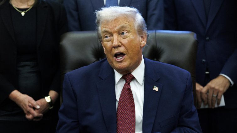 Тръмп може да изостави както Русия, така и Украйна