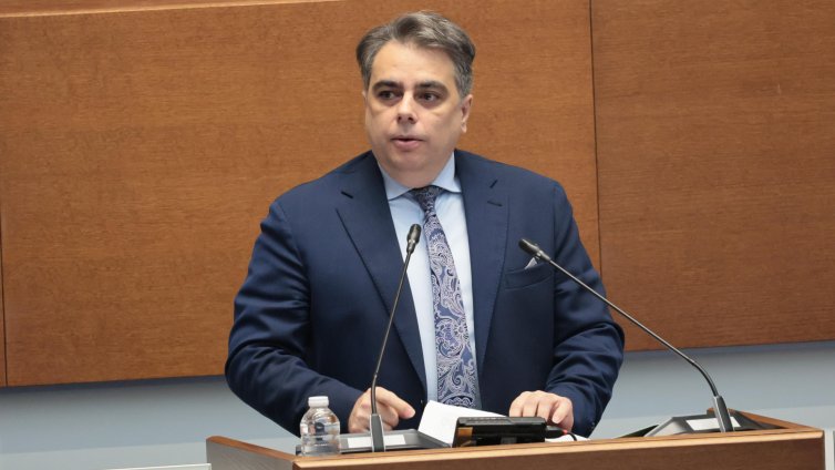 Василев: Независимо дали бюджетът е в лев, евро, рубли, няма да го подкрепим