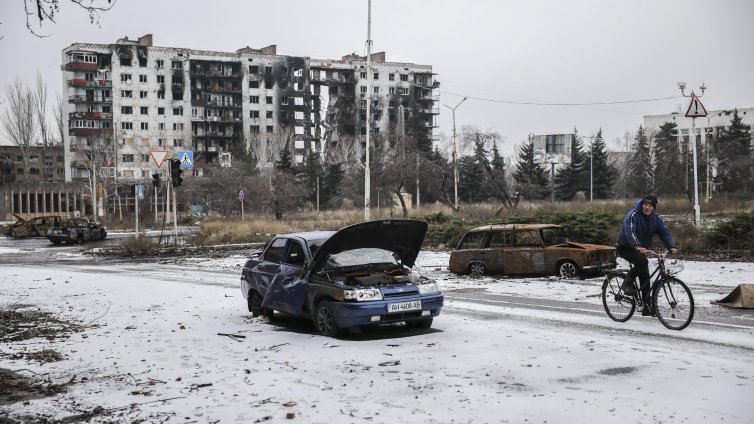 Вижте ужасяващата атака с фосфорни боеприпаси на Русия в Константиновка ВИДЕО