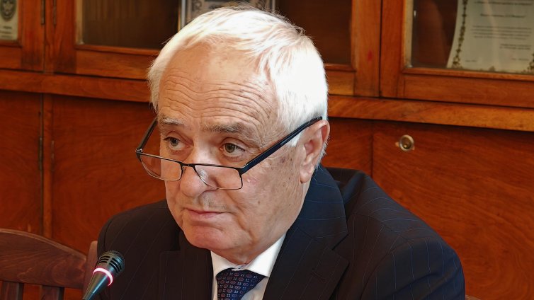 Запрянов: ВМЗ-Сопот ще стане доставчик на снаряди за НАТО и ЕС