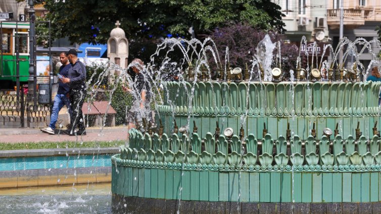 Температури до 39&deg;С ни очакват днес