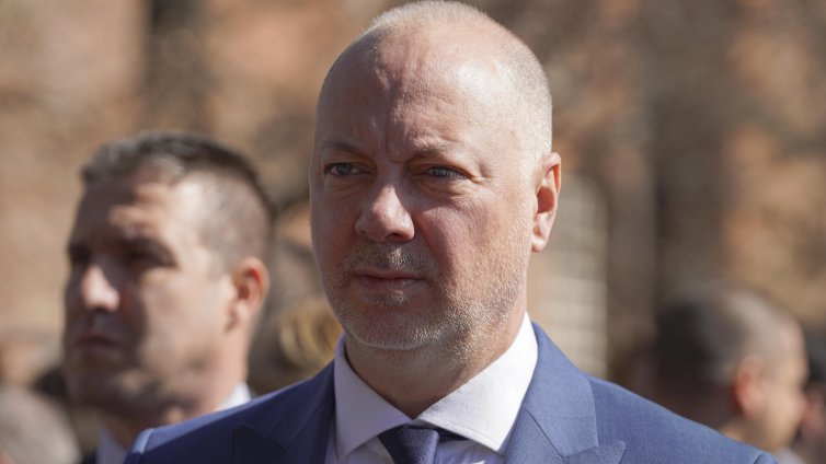 Желязков за първия ни F-16: Това не е просто един самолет