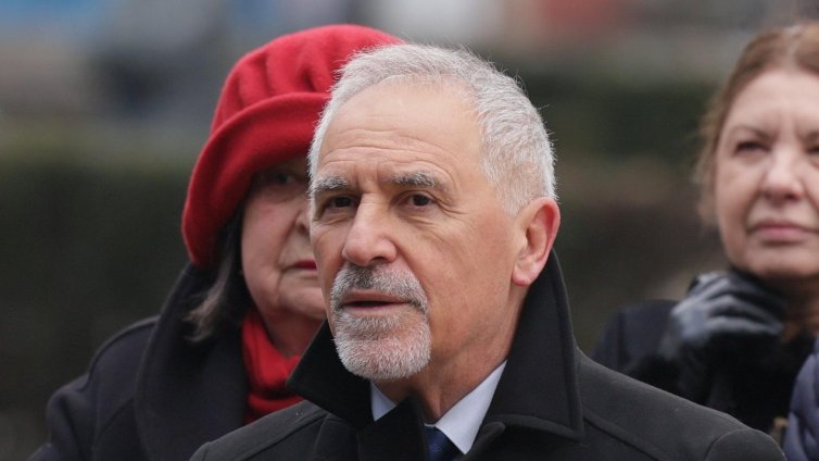 Кючуков за венецуела: Силата измества международното право