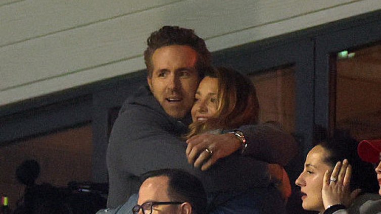 15 години заедно, а Блейк Лайвли е все така омагьосана от Райън Рейнолдс